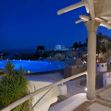 Paraga Villa1 